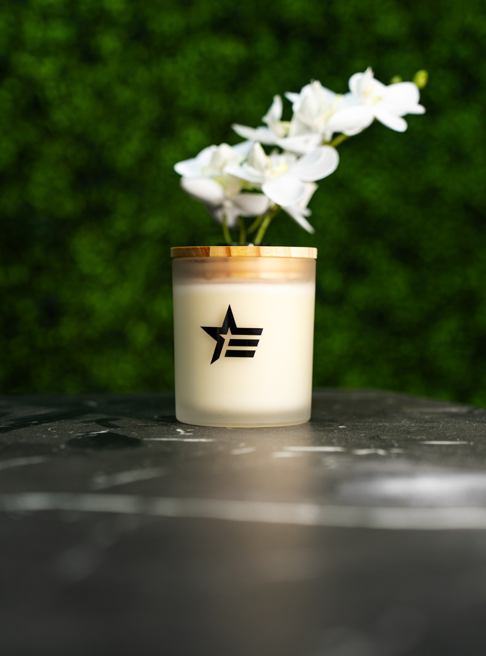 Enrforce Wood Wick Candle