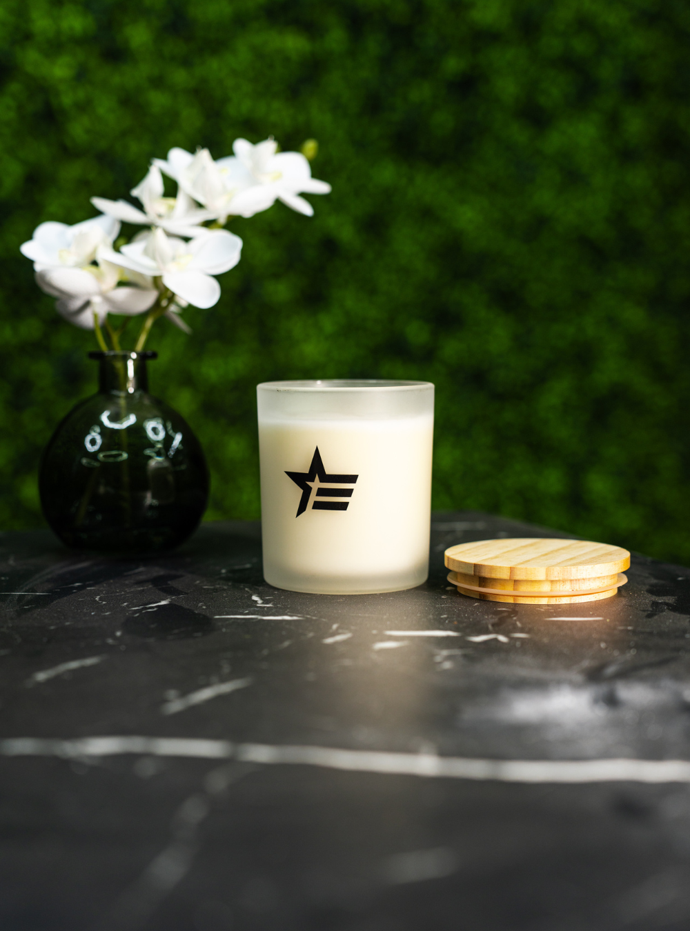 Enrforce Wood Wick Candle